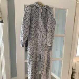 Girls Onsie size 7/8